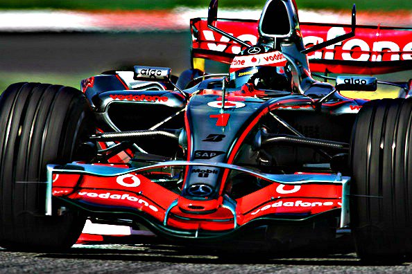 _eI14's tweet photo. Spanish #FormulaOne GP @alo_oficial @Circuitcat_es @McLarenF1 Circuit de Catalunya, 2007 #NUMBER1 #MP422 #SPAIN 🇪🇸 https://t.co/41giRyUyVs