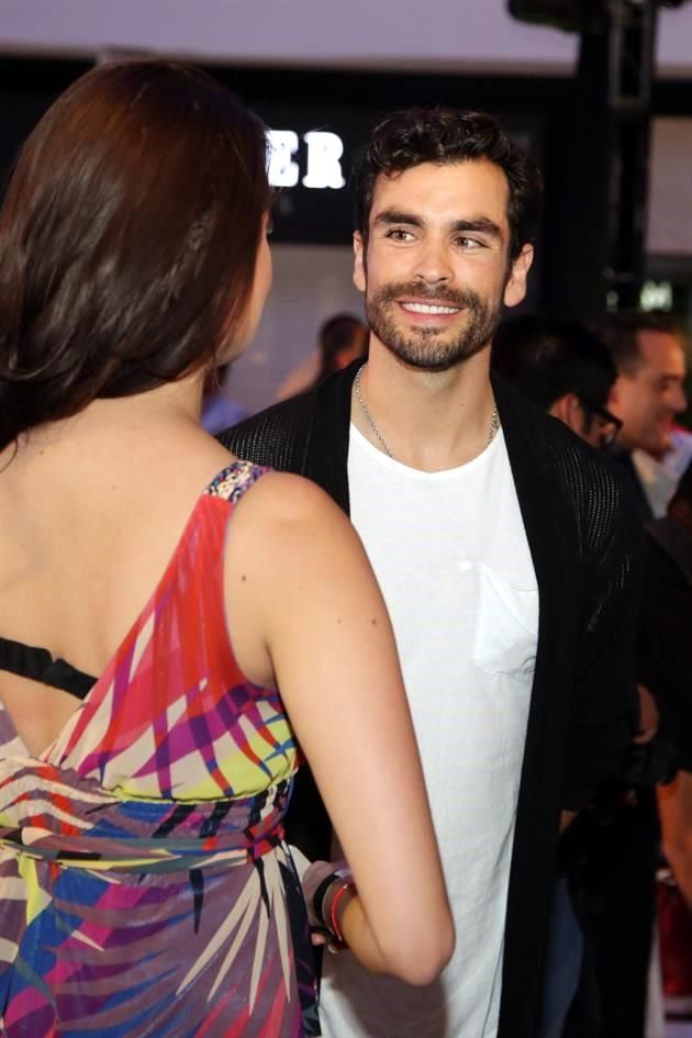Adry84Paz's tweet photo. 🔝🔝🔝🔝💙💙💙 @GonzaloGarVi En #NookGuerrero  
📷 Vìa @reformaclub https://t.co/VeLnDSlVZ1