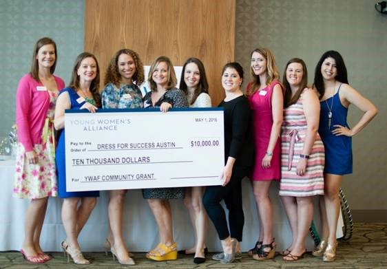DFSAustinTX's tweet photo. Thank you to @austinywa for their generous donation during their Spring Soiree! Photo by: Natasha Muller #dfsatx https://t.co/2kXX9thG7O