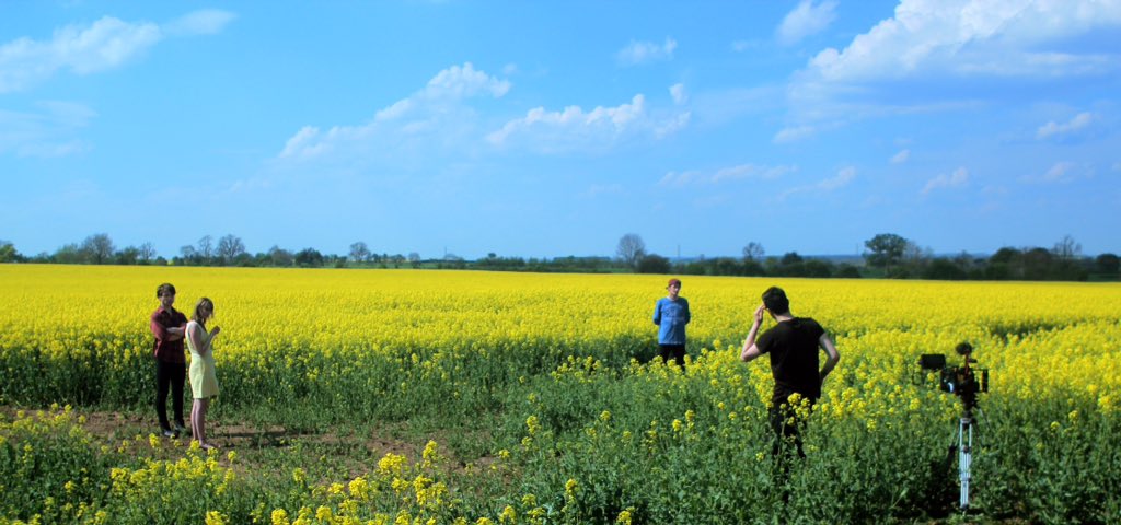 JC___i's tweet image. Behind the scenes of the shoot over the weekend #MusicVideo #Videoproduction  #Oneweeklater