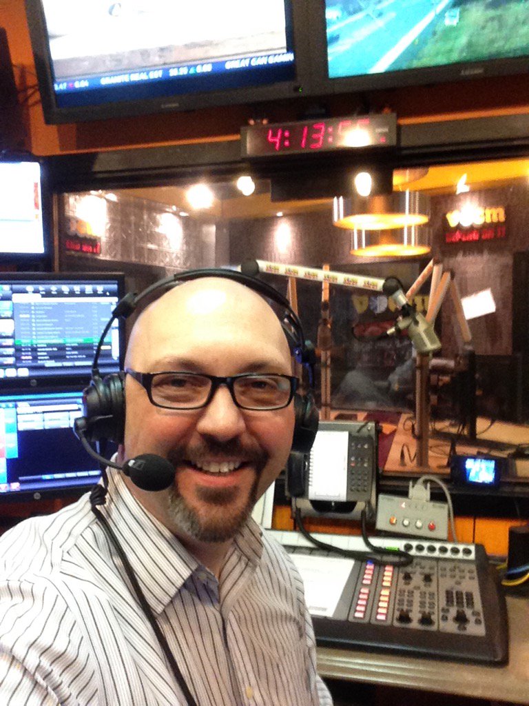 AidenHibbs's tweet photo. Join me on @590VOCM for the #RollHome until 5:30. #ml traffic. https://t.co/V1pPHar8Qw