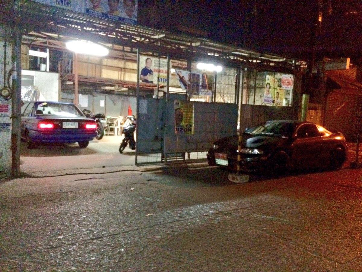 NikotheCastillo's tweet photo. Midnight grind. Kalikalikot ng auto. #ae92 #ee90 #eclipse #nuffsaid https://t.co/V7Dl0naWiO