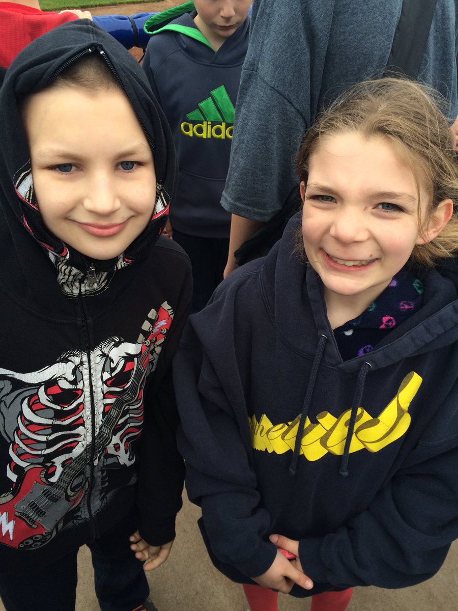 Jfall1982's tweet image. Smart students at the River Bandits game! #flspride #sws #fieldtrip #bookbuddies @smart_eagles