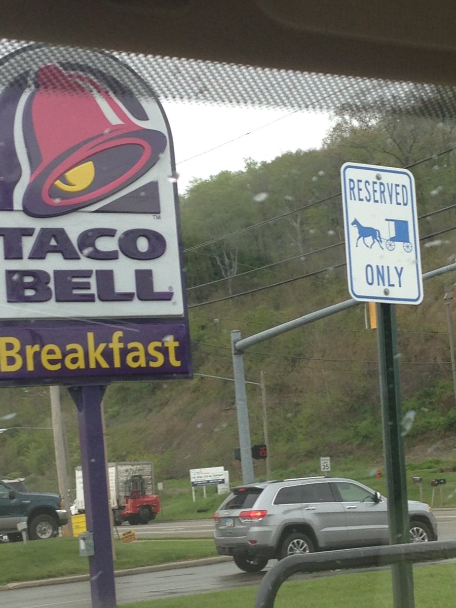 Her_Motorcycle's tweet photo. Amish and Taco Bell! #holmescountyohio #amish https://t.co/NKvIGvi8LP