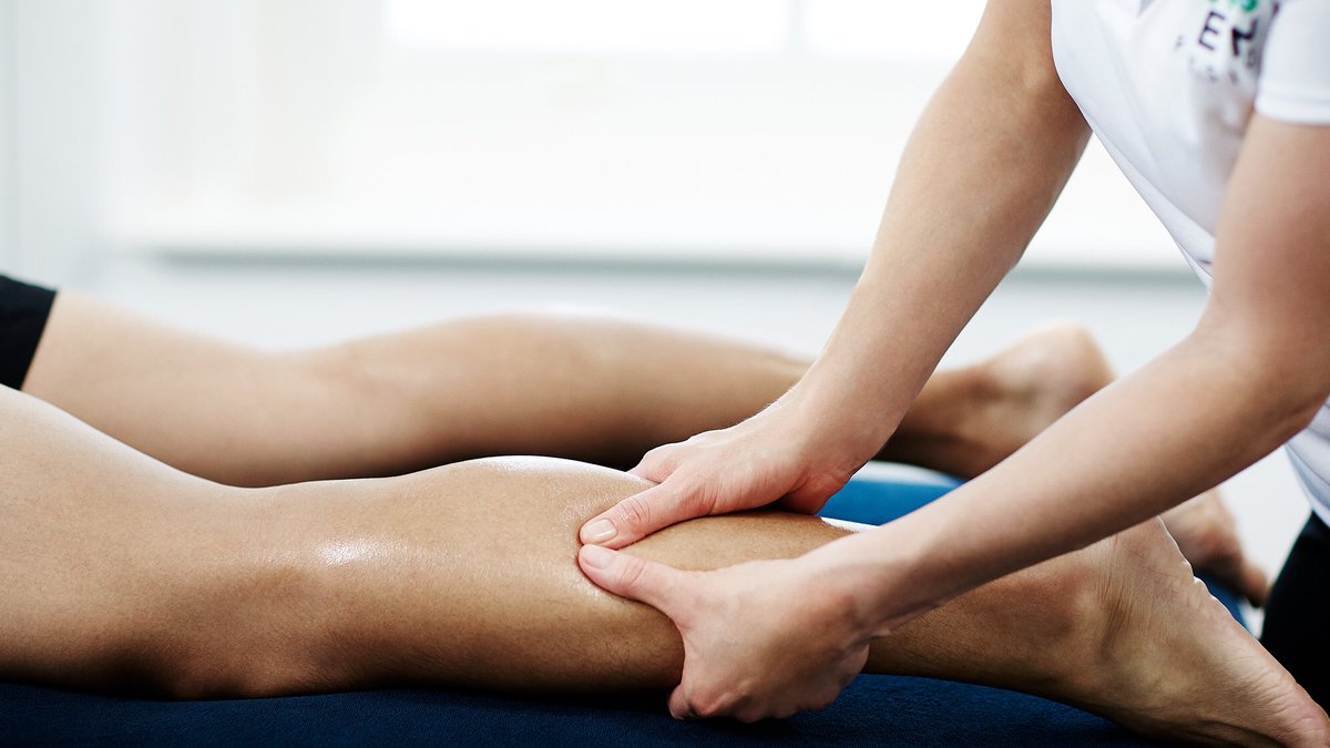 TenHealthFit's tweet photo. CONGRATULATIONS if you completed @RunHackney!
If you're feeling sore, book your muscles a #SportsMassage.
#TenPhysio https://t.co/3h8G3wfykg