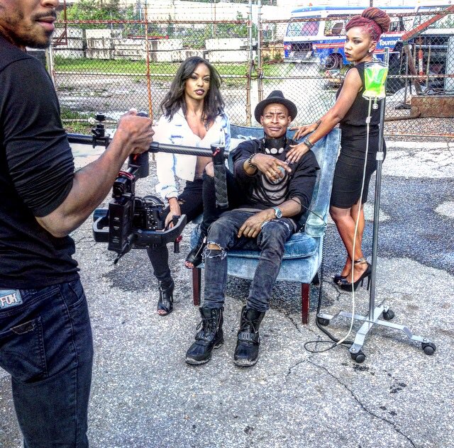 manwhat123's tweet photo. Evil Doctor @OZPRetti  and his assistants behind the scenes "Check Up" Video Shoot. Directed by @arollpro #dmv #ozp https://t.co/HnaKmd2U0n