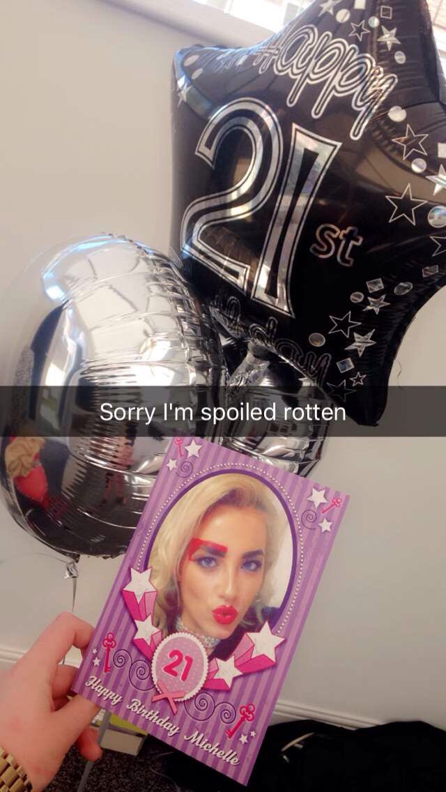 OGMissBombShell's tweet image. Literally spoooooiled @xweesarahxxx thanks so much babe ! X