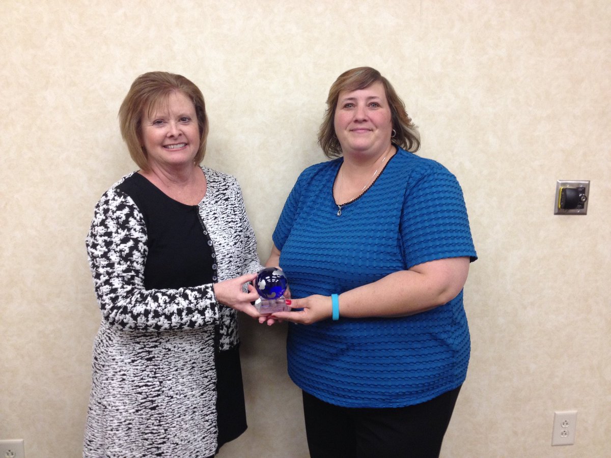 STARFinancial's tweet photo. Debi Ware, New Castle Branch Mgr, recently recd the Henry Cty United Fund Spirit of Caring Award! #GrowingByServing https://t.co/TYhdN9PqGb