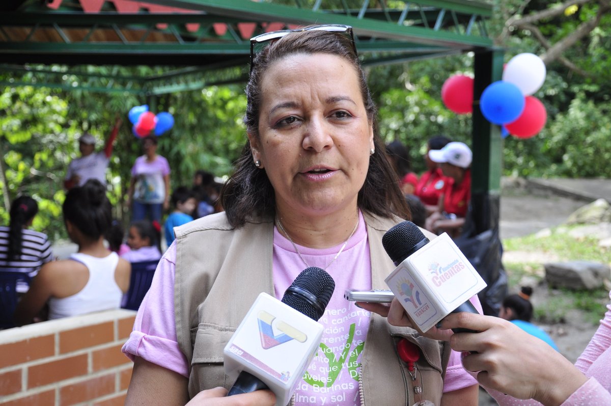 GobiernoYaracuy's tweet photo. @yiyafigueredo :El turismo debe fortalecerse como una actividad que genere un aporte mayor al producto interno bruto https://t.co/mSgxC2ZYmY