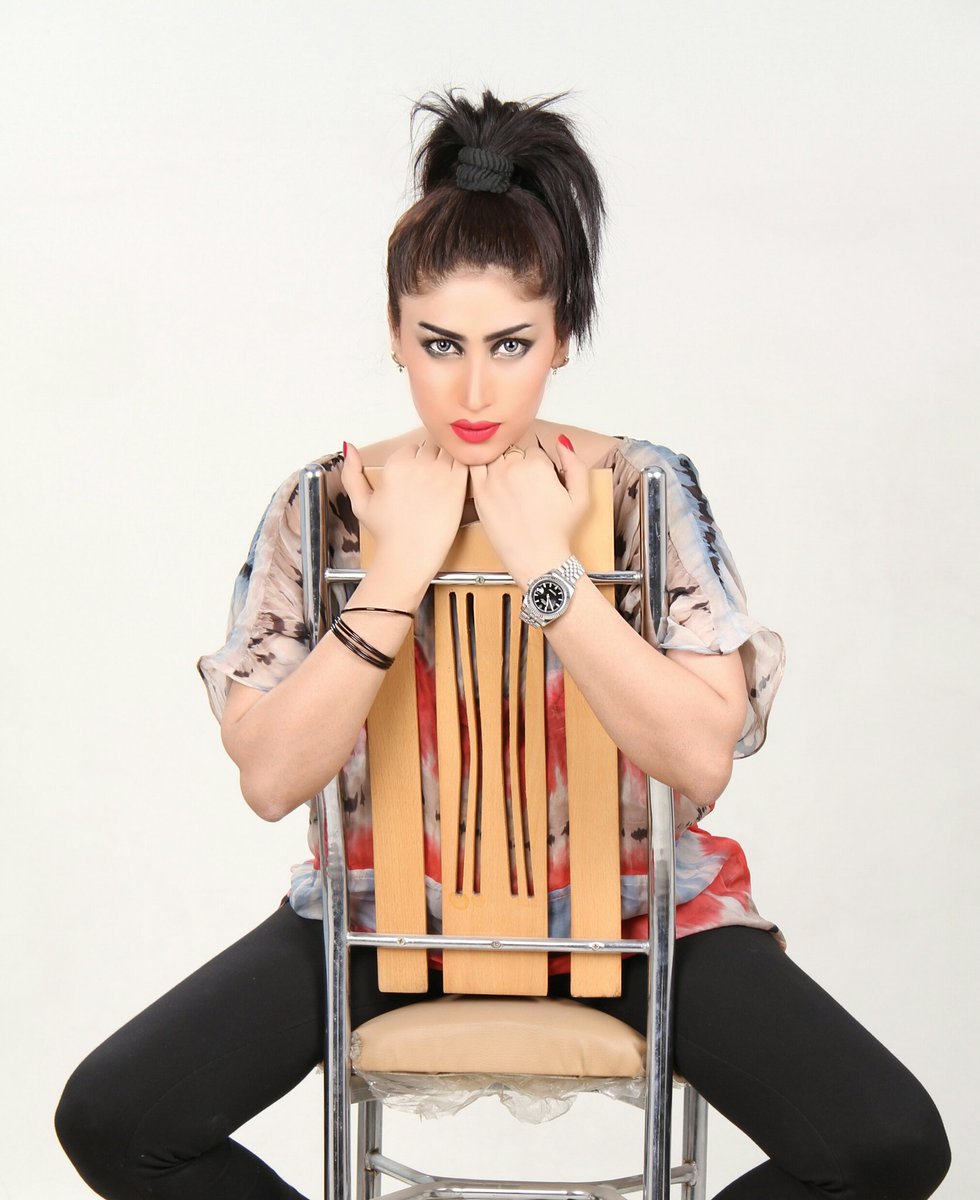 Pakistani Hot Model Qandeel Baloch looks Hot and Pretty in These Pics