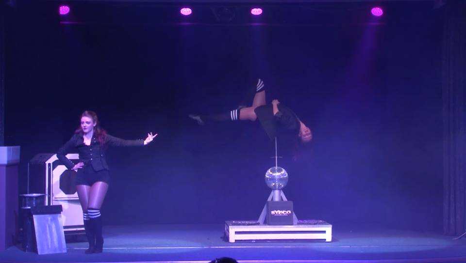 LeEntertain2's tweet photo. SYNCO On Tour! #Cornwall #Devon #SouthWestEngland #MagicandIllusion #entertainment https://t.co/w0AKYJ4xmm