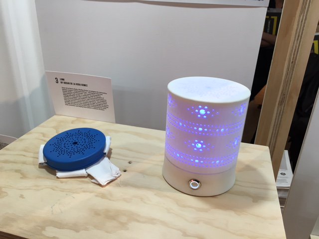 baumtweet's tweet photo. .@delasigner's Lumi is a smart lamp that converts individual’s breathing into light through use of a wearable. (2/2) https://t.co/5vLj8w6Qn7
