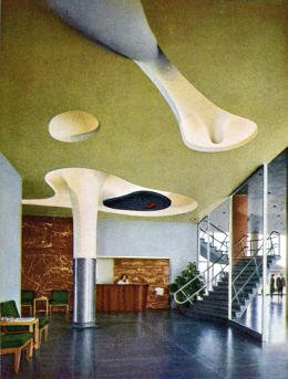 FastCoDesign's tweet photo. A Space-Age Noguchi ceiling has been uncovered at a St. Louis U-Haul https://t.co/YLKiQ683QR https://t.co/q1su8ScSv8