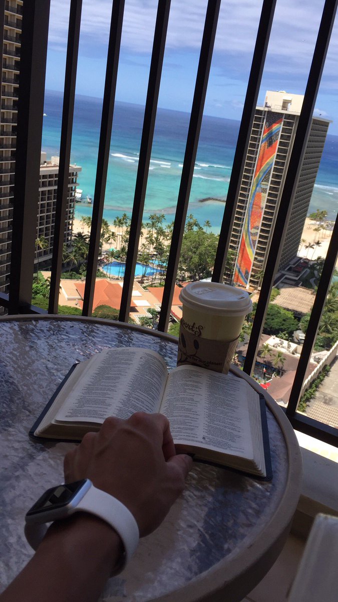 kingandglory's tweet photo. #MondayVibes #KG13 https://t.co/LAGjwTRLNC