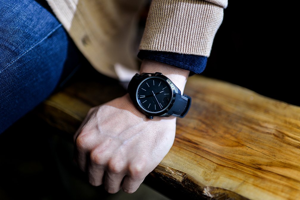 HPCanada's tweet photo. The Movado Bold Motion amplifies @TheScottEffect_'s every day. https://t.co/ZdM8CxRXuJ #EngineeredbyHP https://t.co/fbDh5jV3W1