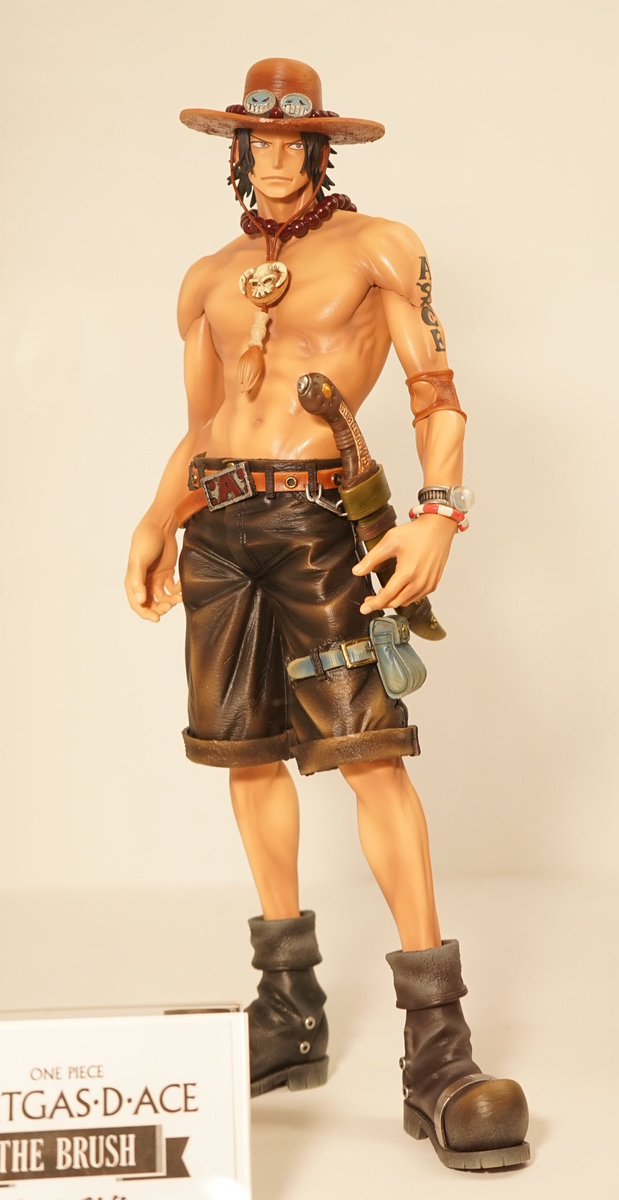 アニメ塗り のフィギュアは そこにある感 が全くなくて超不思議 すげぇイラストみたい 塗り方でこんな違いが Togetter アニメ塗り のフィギュアは そこにある感 が全くなくて超不思議 すげぇイラストみたい 塗り方でこんな違いが Togetter