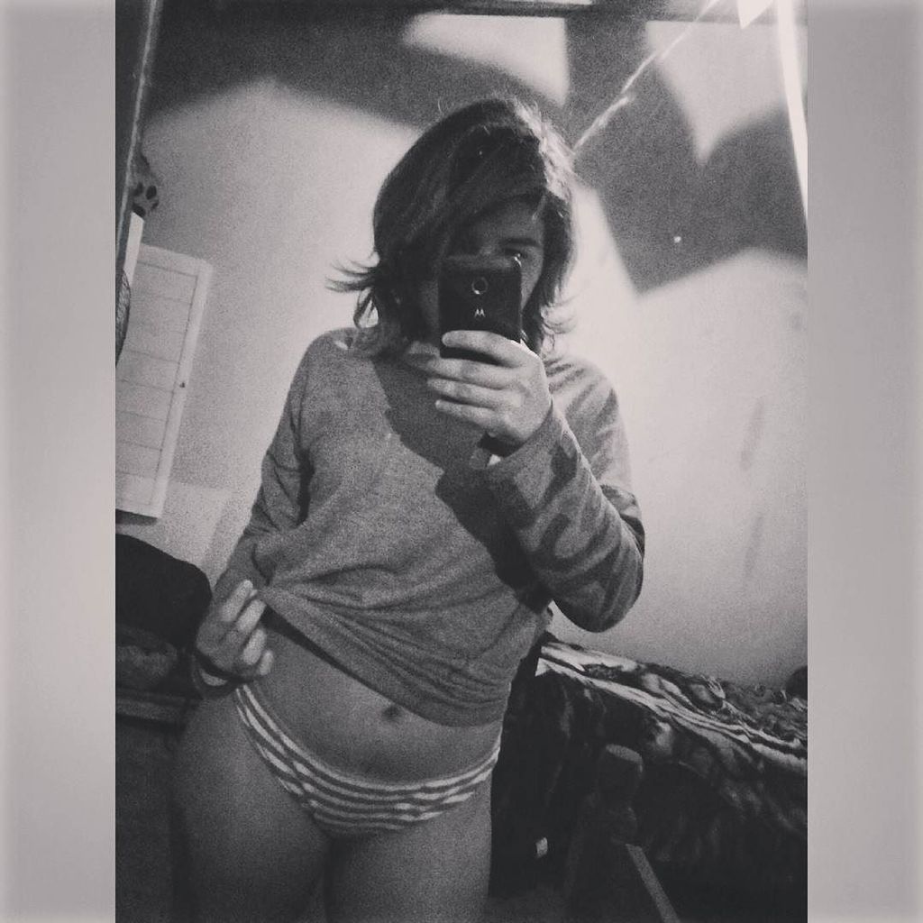 pao_alv45's tweet image. Hoy puedo ser quien quiero ser .... #melian #flashera #deny #gordaaa #feaa #aburrida #slipknot #sleepingwithsirens …