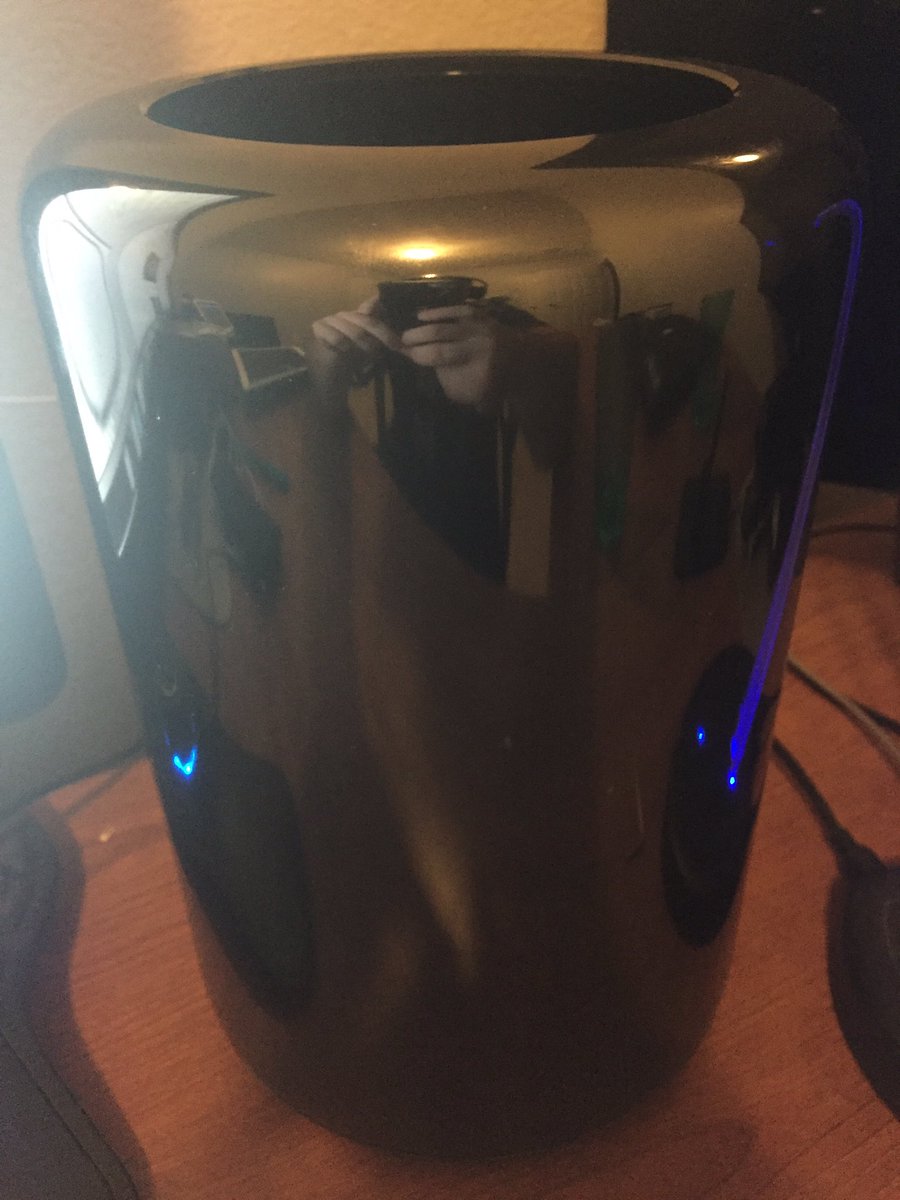 TheDrRocker's tweet photo. The shine is #strong with my #pro https://t.co/hYgRrBmbEF