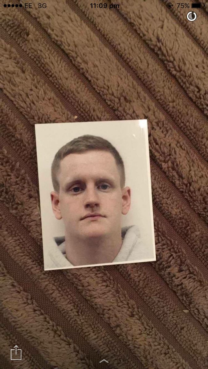 charchar_xx's tweet photo. This man has been caught jumping fences.. Lock your doors #saferfife #saferlife https://t.co/dwLw7DFLZI