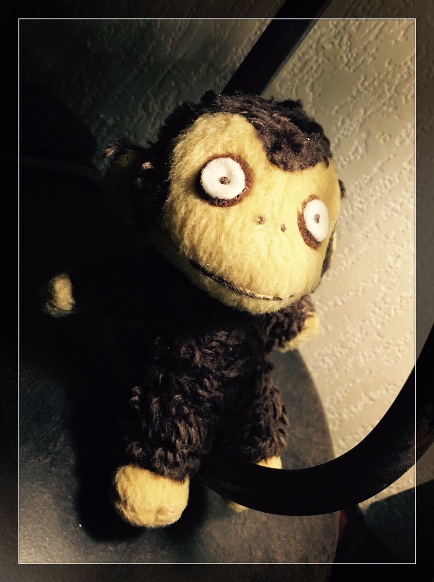 <a href="/Boyhous/">Boyhous</a> I see you too 💕