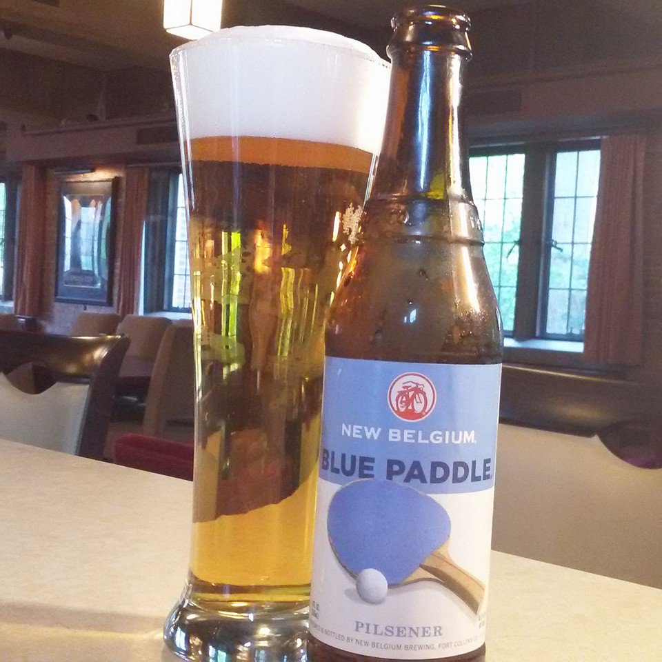 QuadClub's tweet photo. New #craftbeer @ #quadclub #uchicago! @newbelgium #bluepaddle, @BrooklynBrewery American #Ale & @Kronenbourg1664 https://t.co/AkozdrDtMx