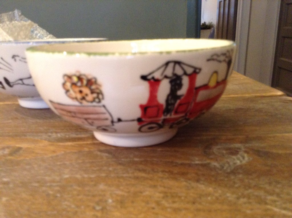 #whatbritainbuys come to our#hereford shop and #paintyourown #bowl for your #culinary #creations