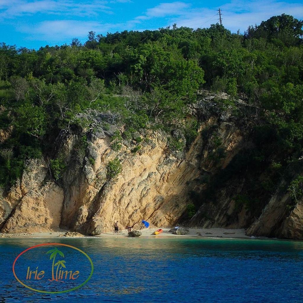 MyIrieTime's tweet photo. Kayaking to Little Bay, #Anguilla #AnguillaWeek #Caribbean #travel https://t.co/AwtebOSC4m https://t.co/tH3Y1tBBAj