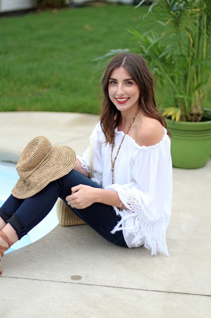 scho_style's tweet photo. 6 spring essentials from @AthaliaBoutique by fashion blogger + college girl That Chic Lex: https://t.co/34kBf1MDRL https://t.co/5zQvNKpeaI