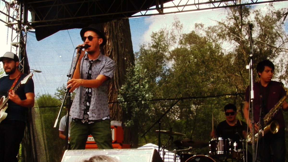 CKlankFans's tweet photo. @klankmusic #AguantaGuambra https://t.co/dMzpvwLvUV