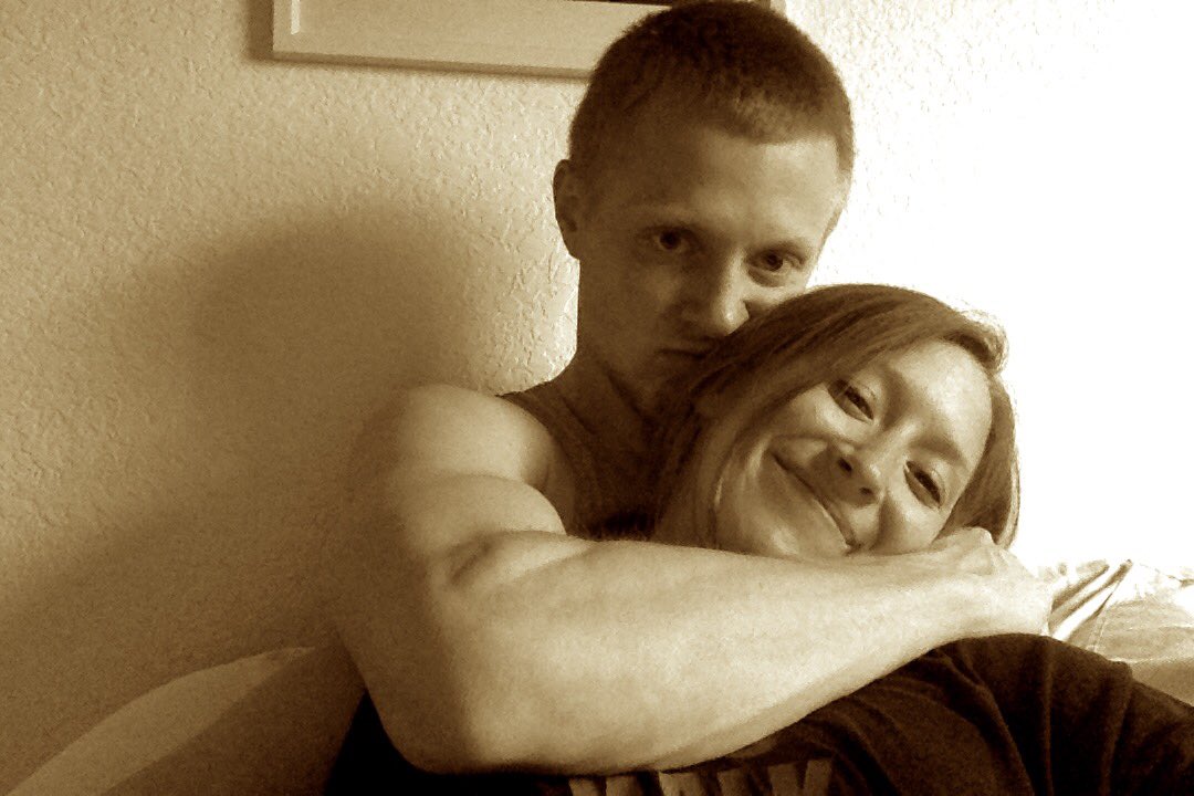 nickparsell1's tweet photo. Missing my girl a lot today #ComeHome #SchoolSucks https://t.co/PywlFcA7W6
