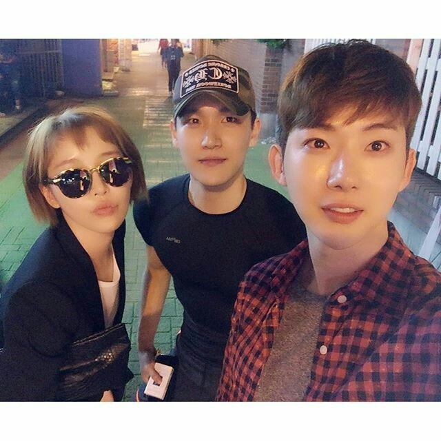 ONEDAY_JAPAN's tweet photo. [Instagram]@2AMkwon 
#별이빛나는밤에
https://t.co/eOEuBqBEaL https://t.co/GnF8mxbQeB