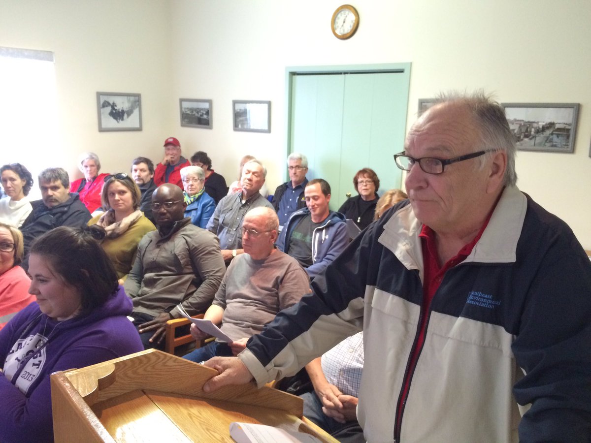 GuardianSteve's tweet photo. Is it a white elephant? @PEIGuardian   residents feel left out on clear info re$250,000 purchase of Clarks building https://t.co/qVWtiWd29q