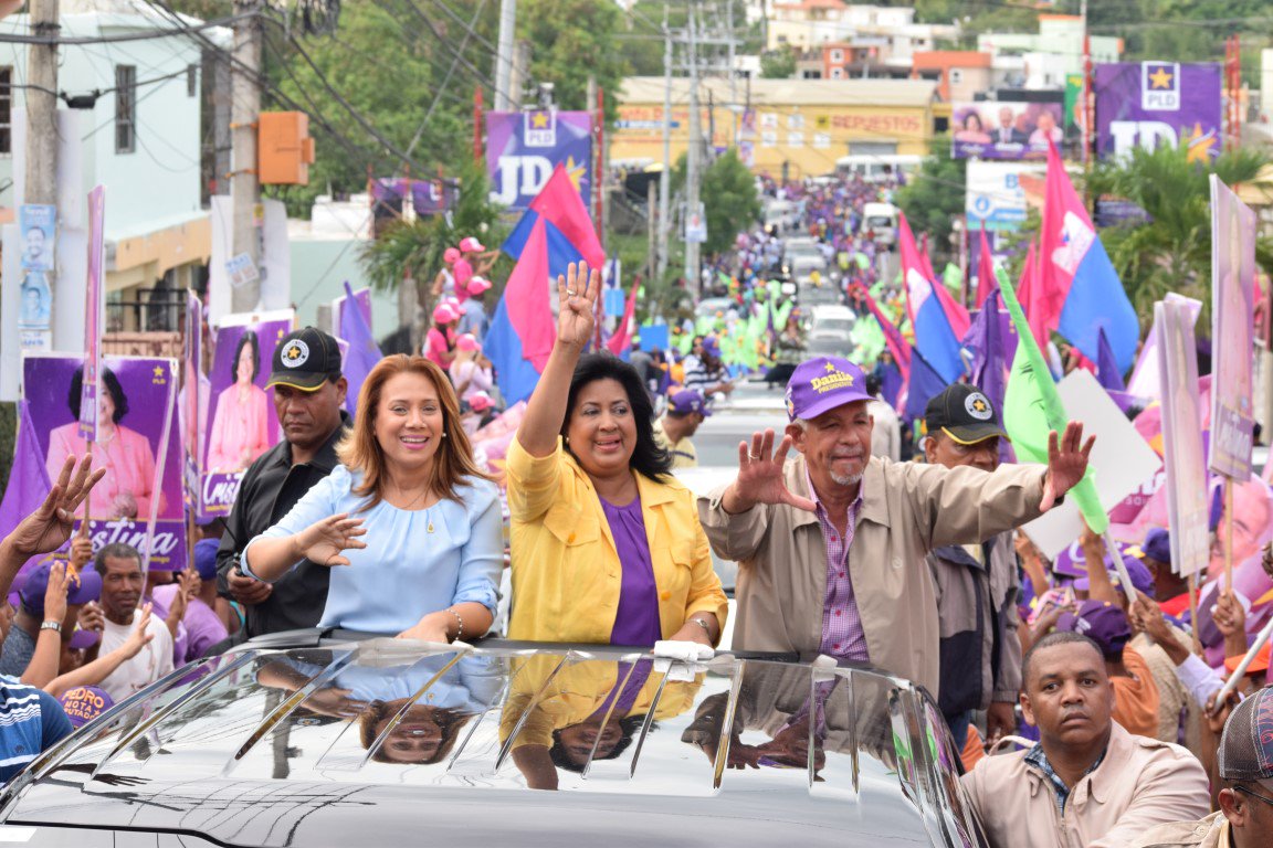CristinaLizardo's tweet photo. Sin dudas en Santo Domingo Norte obtendremos una gran victoria #SDNorteconCristina https://t.co/3Vdv2pBAGl