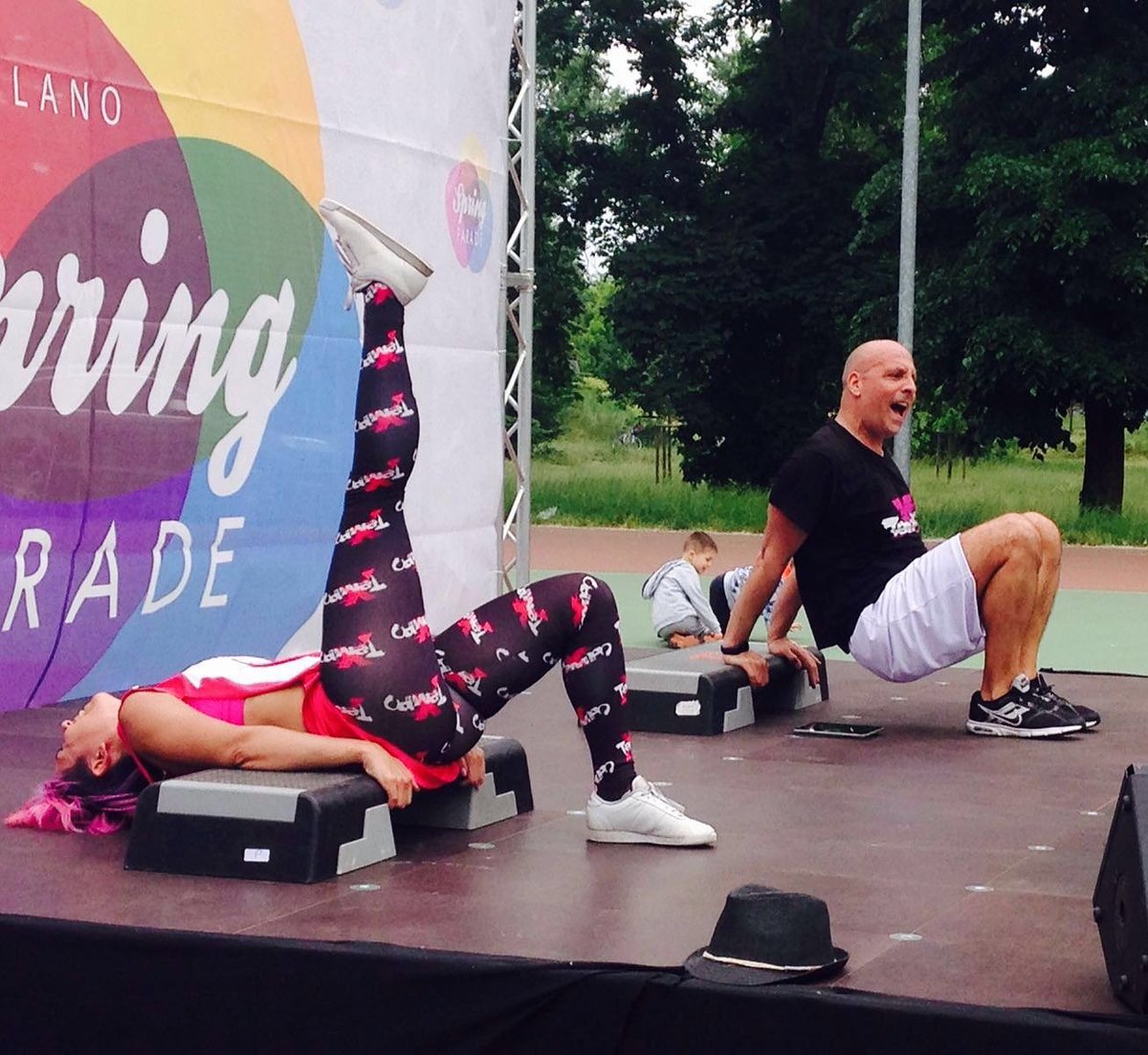 RivieriAnna's tweet photo. ...😂😂😂 when you have 2 more hours at 100% on the stage and you only want to sleep in the SUN #milanospringparade https://t.co/4UIVajVCgj