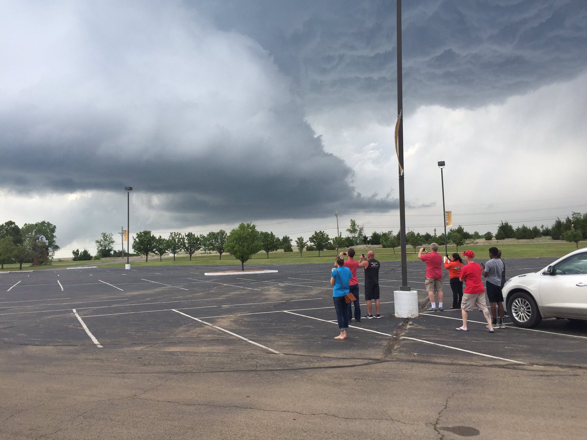 ryanbennett's tweet image. #KOCOFirstAlert This is what Oklahomans do when there is a Tornado Alert.