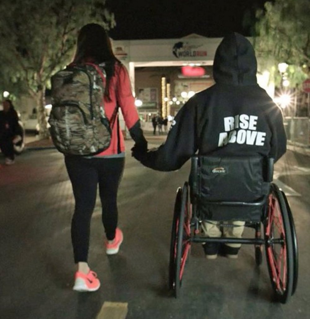 VolpeHeidi's tweet photo. @ImAaronBaker such an inspiration! 32 min! NICE WORK
https://t.co/0Hc2oJorqr @redbull #wingsforlifeworldrun2016! https://t.co/TXUYslfZQS