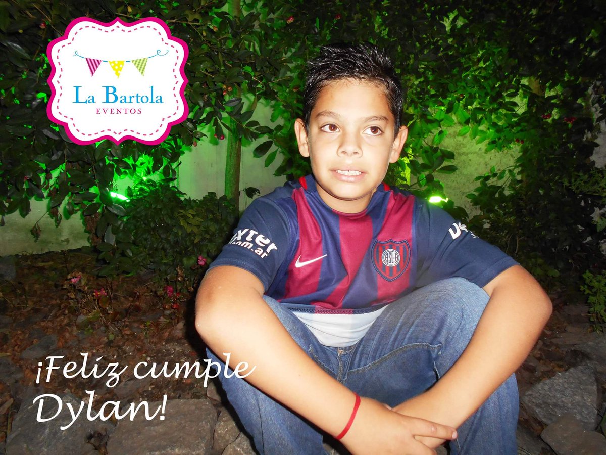 BartolaEventos's tweet photo. #bartoleando #dylanylabanda #pasandolobomba https://t.co/zWHIYF7ccU