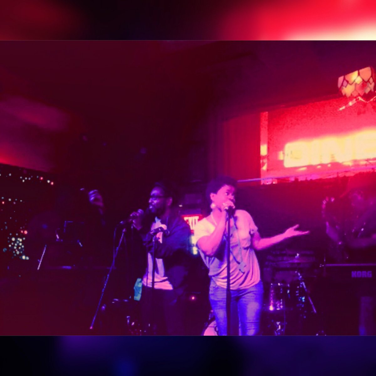 Musica_LeeMo's tweet photo. "This one's for you"  #Fusebox #Philly #VerticalCurrent https://t.co/CqE6QXWjfL