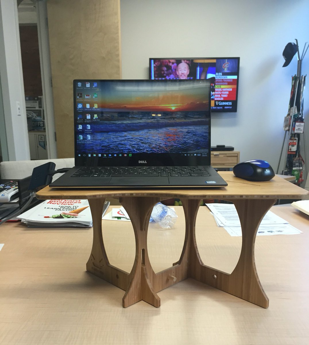 amyhucht's tweet photo. Latest add to the office from @GetStandStand. Perfect complement for my @WurfBoard! #standstand #healthyworkplace https://t.co/CpPyCLDfse