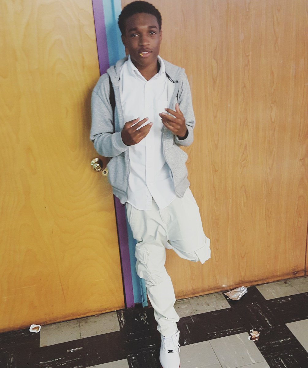 young_kingg's tweet photo. Always posted ⛽ https://t.co/2KSrCmoxGr