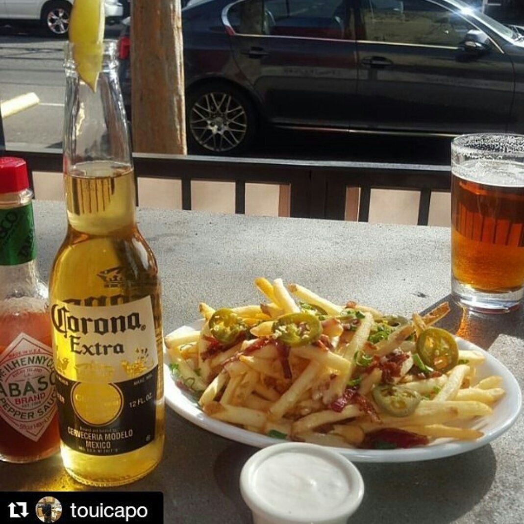Monday got u down? Perk up w/ bar fries &amp; beer! Bonus: extended #happyhour drink prices til 8pm every Monday! #kbar