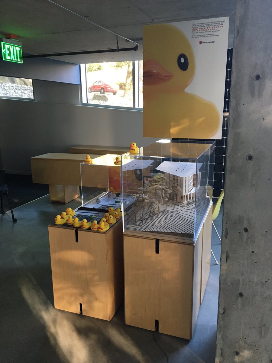 wright_words's tweet image. The duck has landed. @DwayneFuhlhage @PROSOCO #declaretheduck
