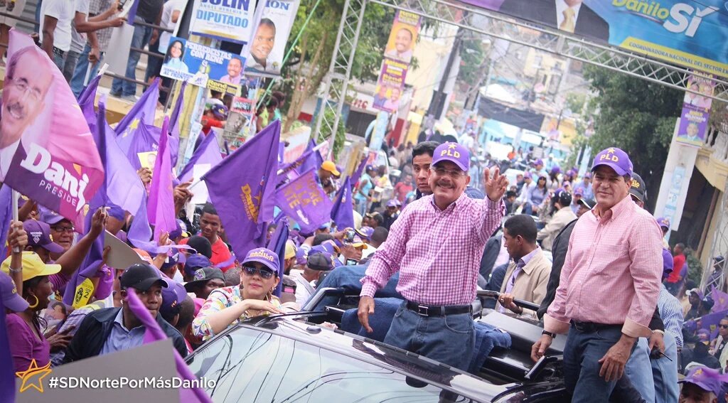 InvolucratePLD's tweet photo. Hoy sellamos el Triunfo arrollador en #SDNortePorMasDanilo #VamosPorMas #DaniloPresidente #VOTA2 #VOTAPLD https://t.co/vxBWvu8EET