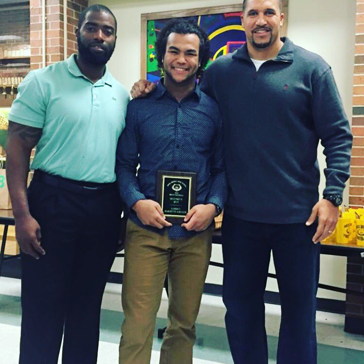 GarretBK53's tweet photo. Congrats and Thank you @RBCoachAO https://t.co/uaKC5IvTLf