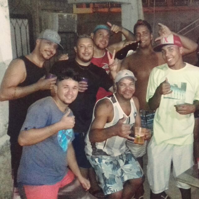 Essa e a Famosa Tropa Do Dj-Jeffinho Mas Brabo Que Nós Não Tem 🎤🎶💃💞💘👏👌 Aniversário Tudo De Bom