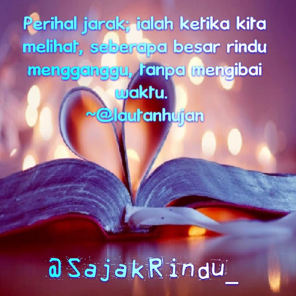CoretanSR's tweet photo. Perihal jarak; ialah ketika kita melihat, seberapa besar rindu mengganggu, tanpa mengibai waktu. ~@lautanhujan https://t.co/SldMcsW9v4
