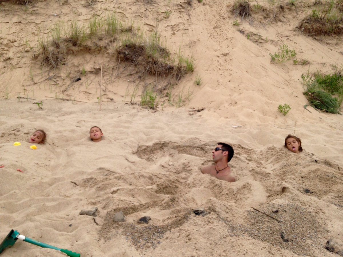 Sethmgilbert80's tweet photo. Buried #HarborLife #MRpoints https://t.co/2aj2ylB10Y