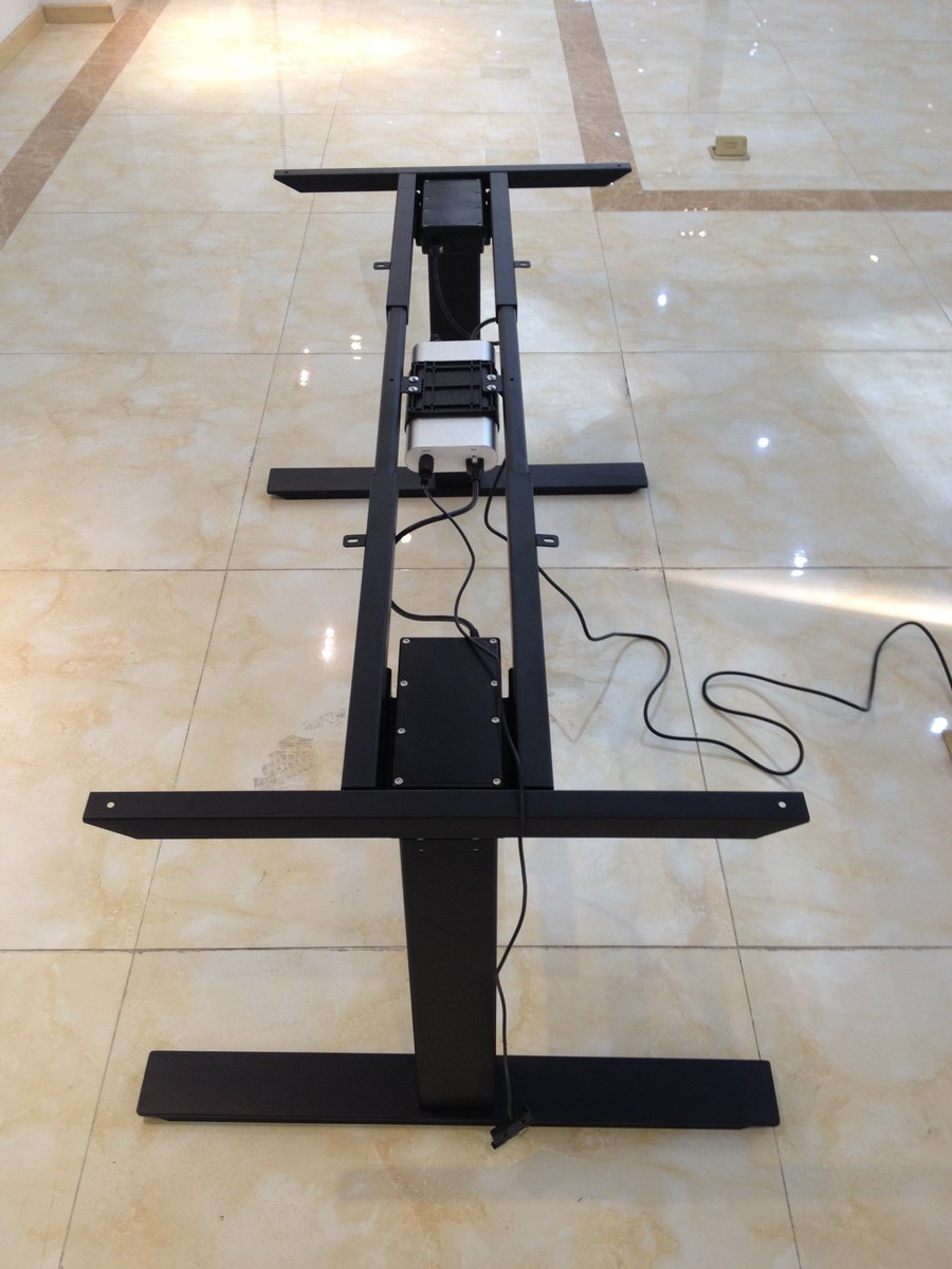 Zhuolang0's tweet image. Bulk Production for electric height adjustable desk