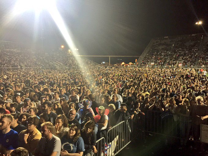 View image on Twitter