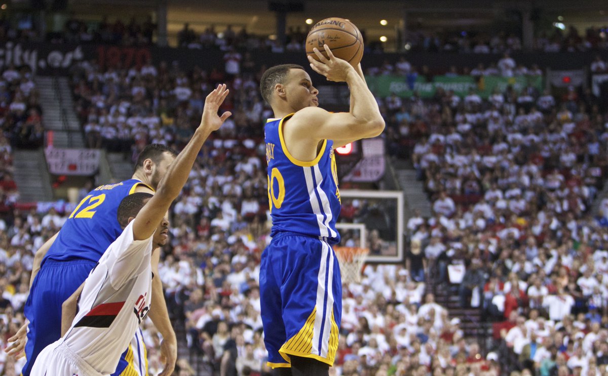 When they strike, they strike fast.

The Warriors just took their first lead since the second quarter of Game 3.
